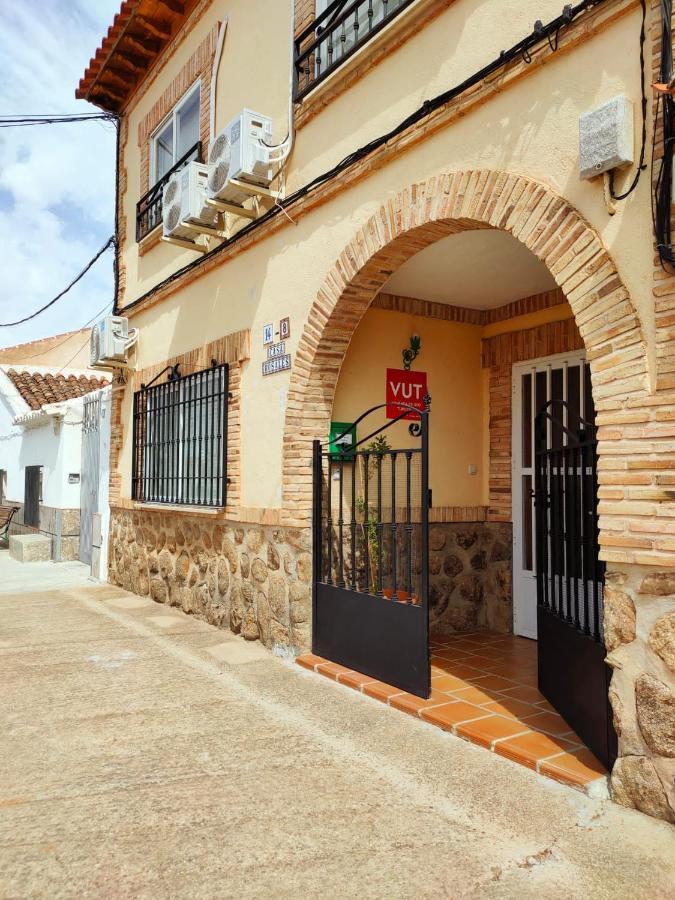 Casa Rosales Toledo A 10 Minutos De Puy Du Fou Villa Polan Bagian luar foto